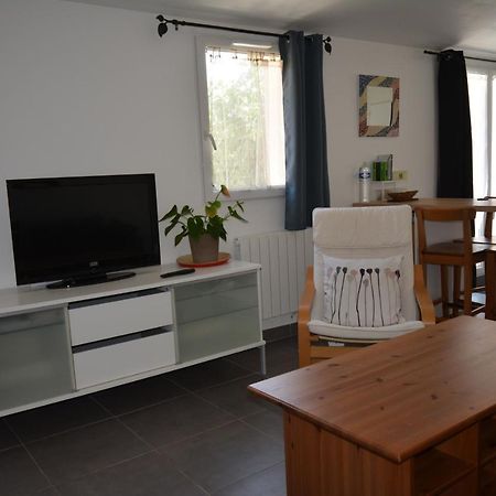 Grand Studio Independant Avec Jardin Goussainville  Eksteriør bilde